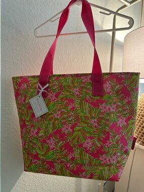 Lilly Pulitzer Hot Pink Floral & Green Leaf Cooler Tote